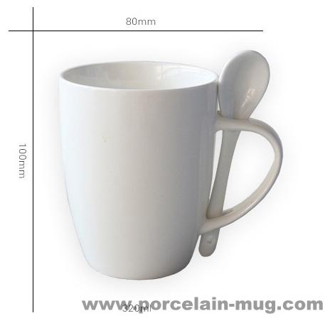 11oz white mug with spoon