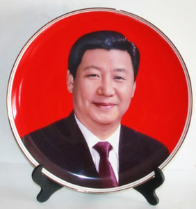 Customized red ceramic decoration plate