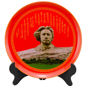 Personalized decoration red ceramic plate