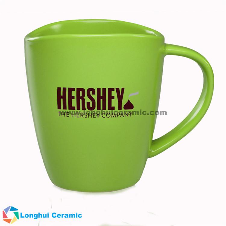 Custom crescent rim design matte jumbo ceramic promotional coffee mug