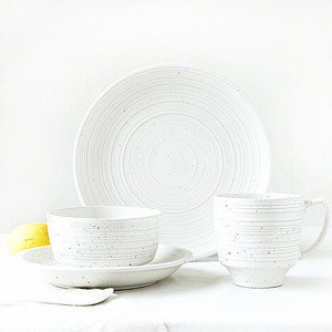 4pcs Simple  custom ceramic dinnerware set